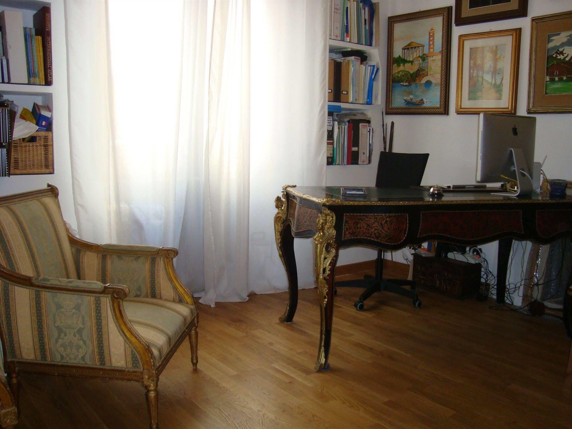 Sotto La Cupola Bed & Breakfast Rome Exterior photo